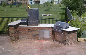 Outdoor kitchen in brick